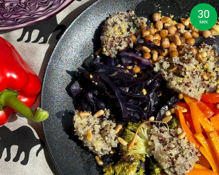 Salad with quinoa